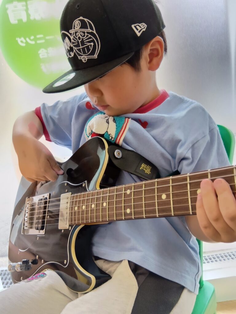 ギター体験🎸